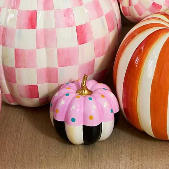 🎃💘 MacKenzie-Childs Cotton Candy Mini Dot Pumpkin 🎃 💘 - Picture 2 of 2